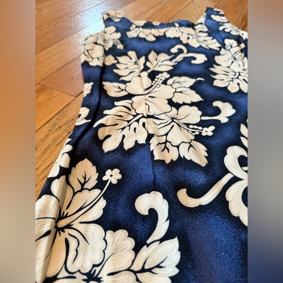 Royal Creations Women's Size Large Hawaiian Dress Blue Floral Hibiscus Beach - Picture 8 of 12